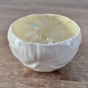 Vintage 4th Mark 1946-1955‎ Belleek Lily Lustre Open Sugar Bowl